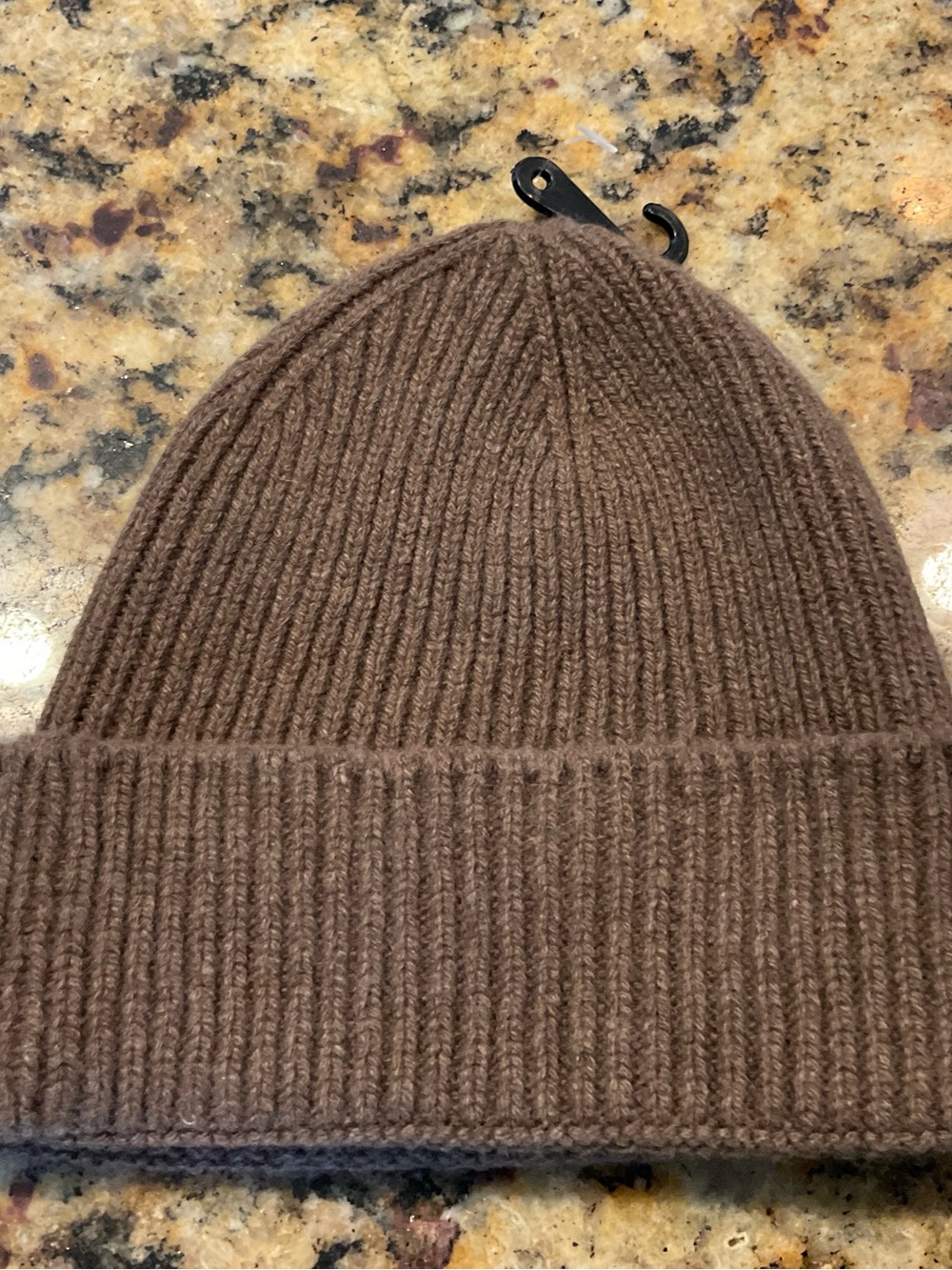 Tesma Cashmere Unisex brown ribbed beanie knit hat Made in Italy NWT A